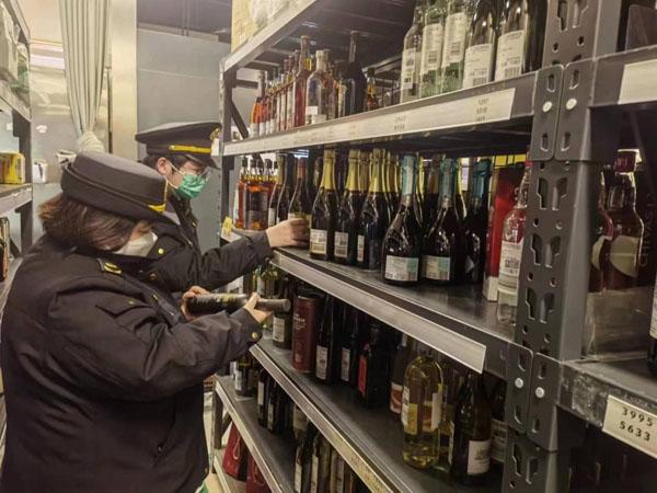 嚴(yán)守食品安全底線,這群普陀人為你保駕護(hù)航